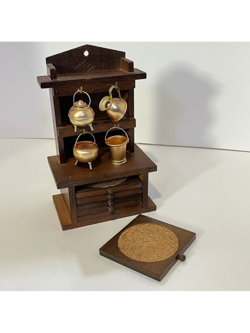 Vintage Miniature Copper Pots Kitchen Coaster Display Shelf Mini Cork Wooden